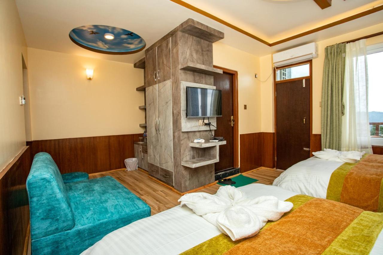 Gauri Shankar Hotel Nagarkot Exterior photo