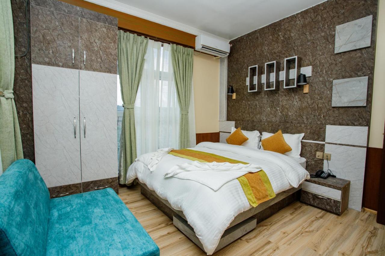Gauri Shankar Hotel Nagarkot Exterior photo